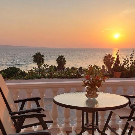 Apartment Tinka In Saranda Exteriér fotografie