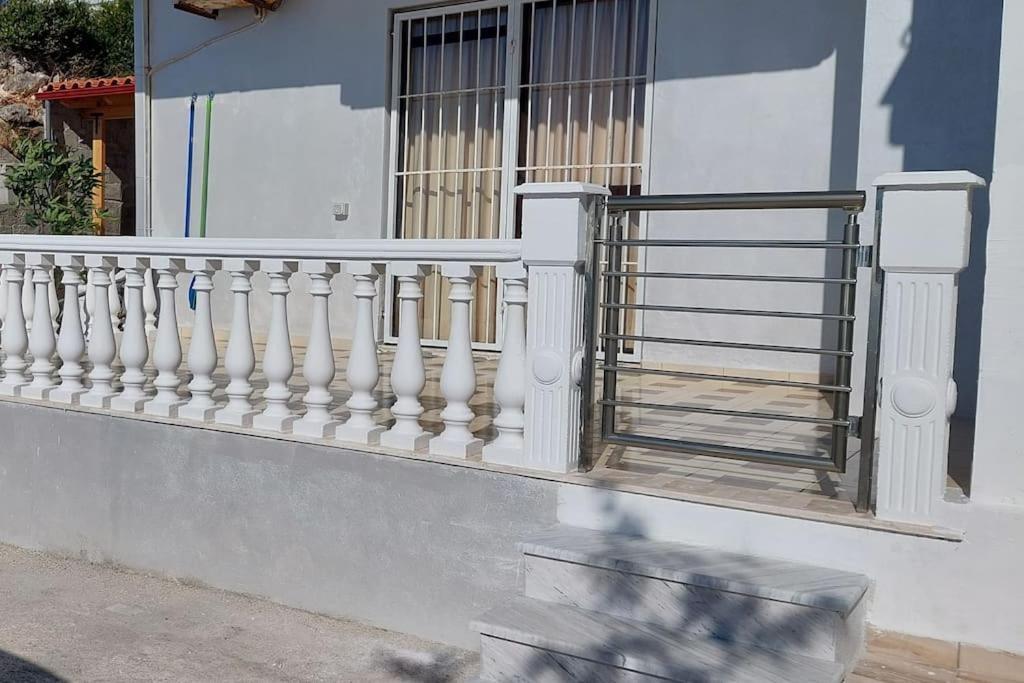 Apartment Tinka In Saranda Exteriér fotografie