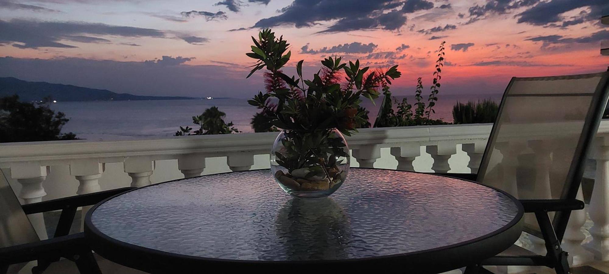 Apartment Tinka In Saranda Exteriér fotografie